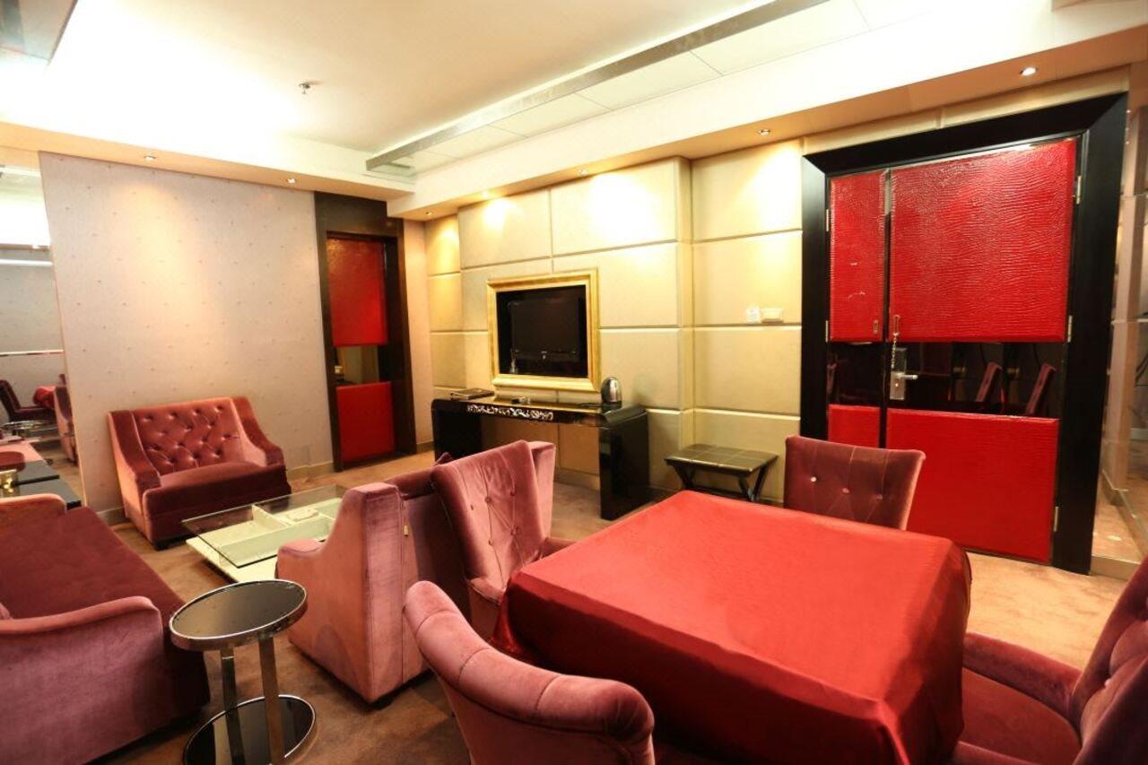 Harbin Yakelai Holiday Hotel ภายนอก รูปภาพ