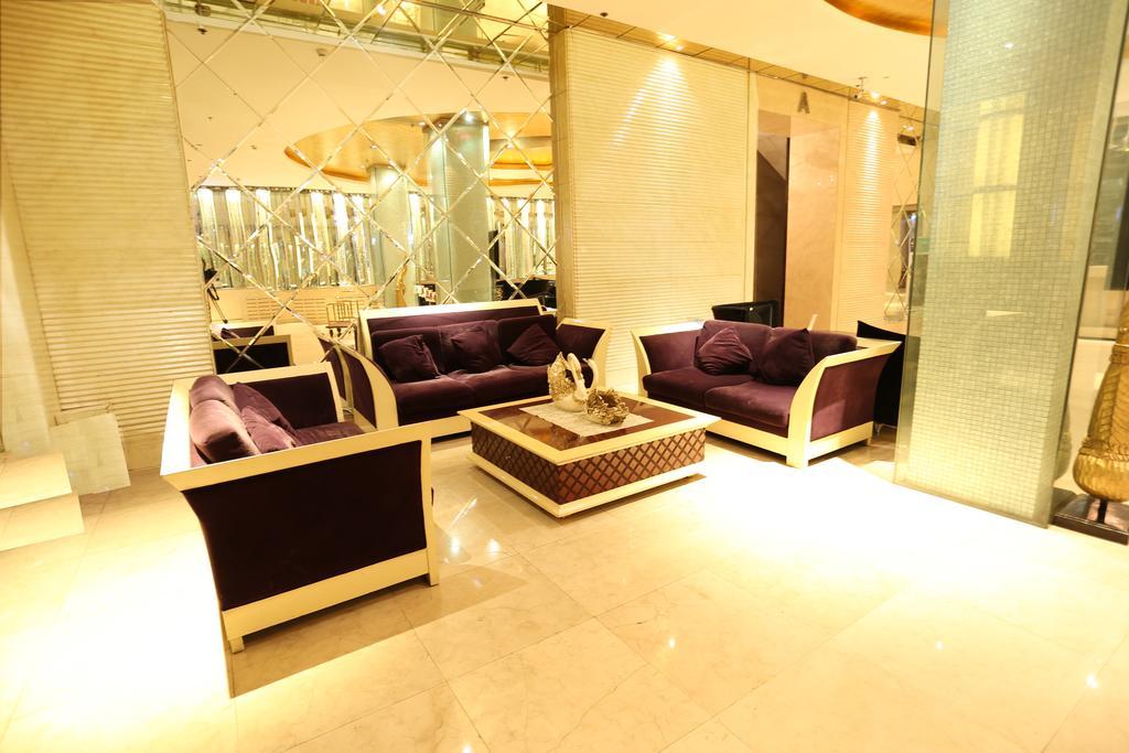 Harbin Yakelai Holiday Hotel ภายนอก รูปภาพ